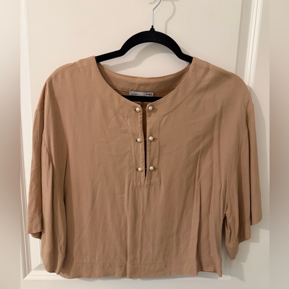 Zara Tan Pearl-Button Short Sleeve Cotton Top